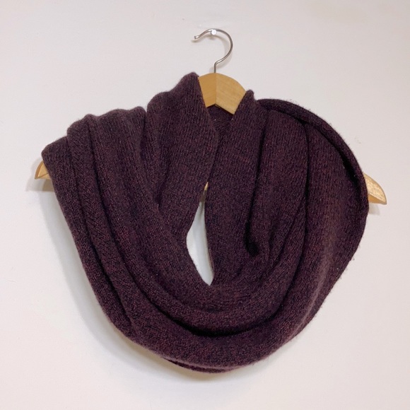Babaton Wool and Cashmere Infinity Scarf - Picture 1 of 2